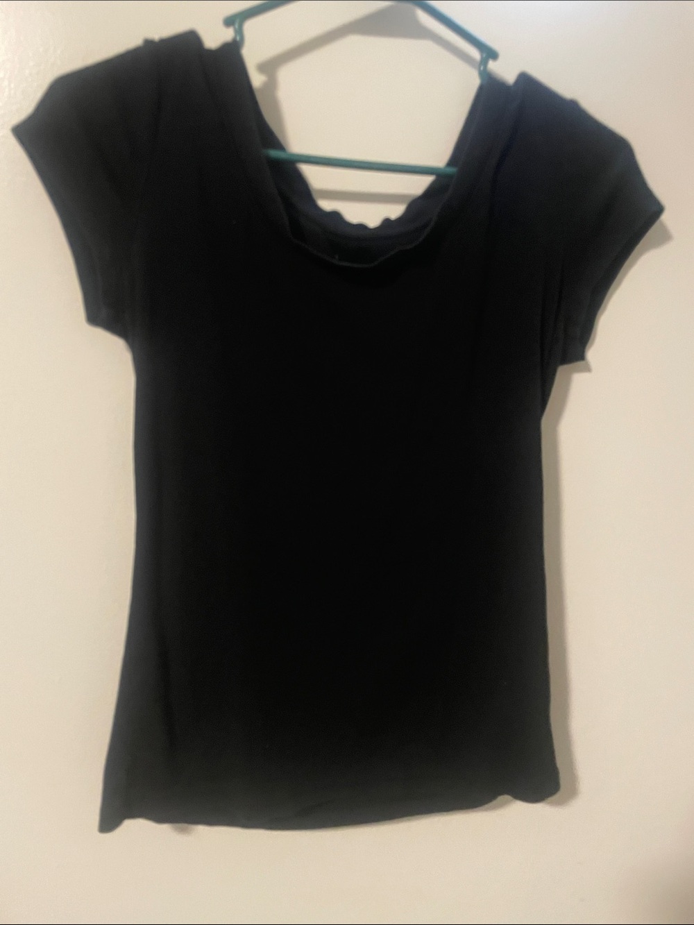 WOMENS BLACK TEXTURED CREWNECK SHORT SLEEVE TOP